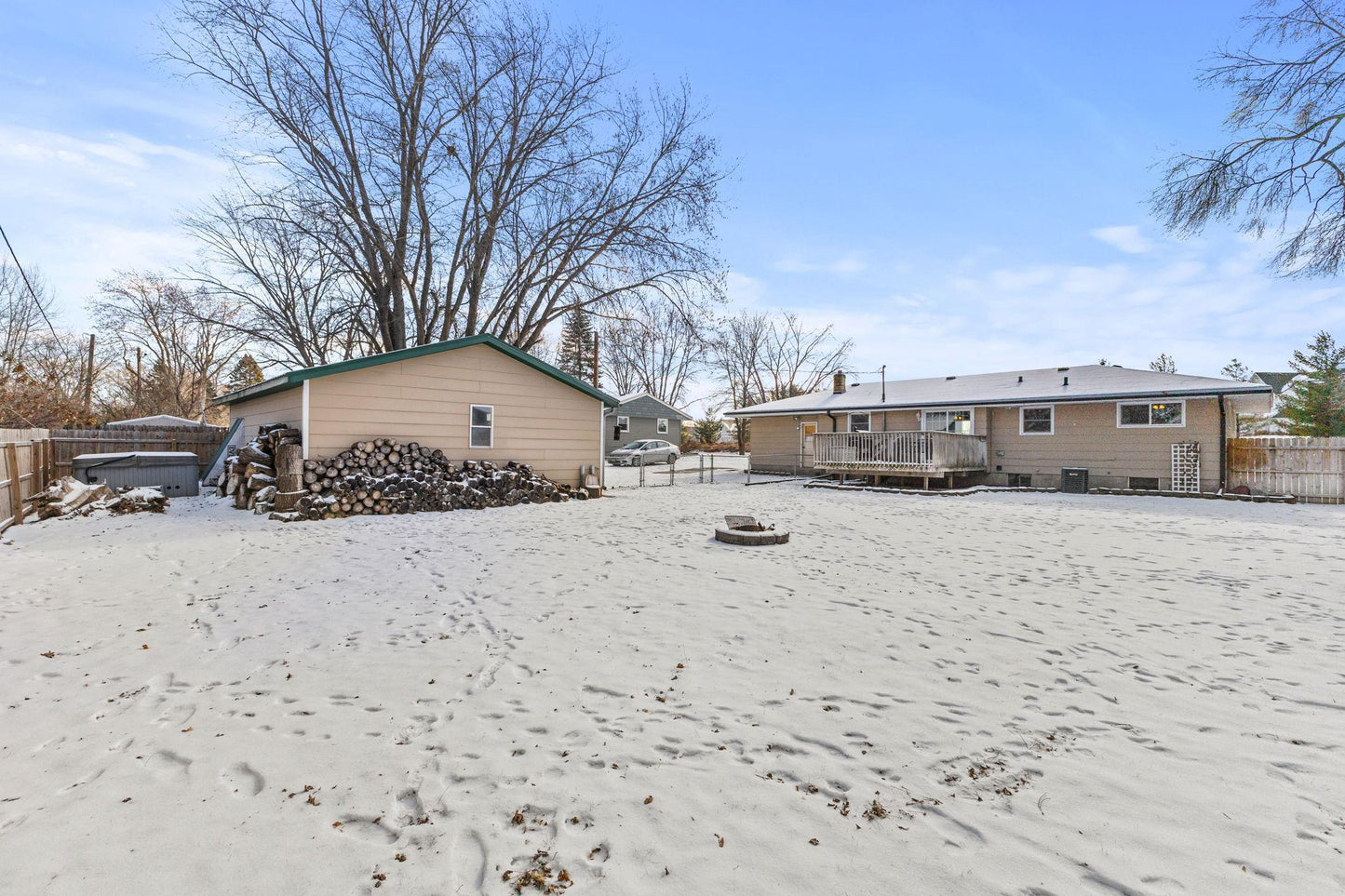 1075 County Road H2 , White Bear Twp, MN 55127