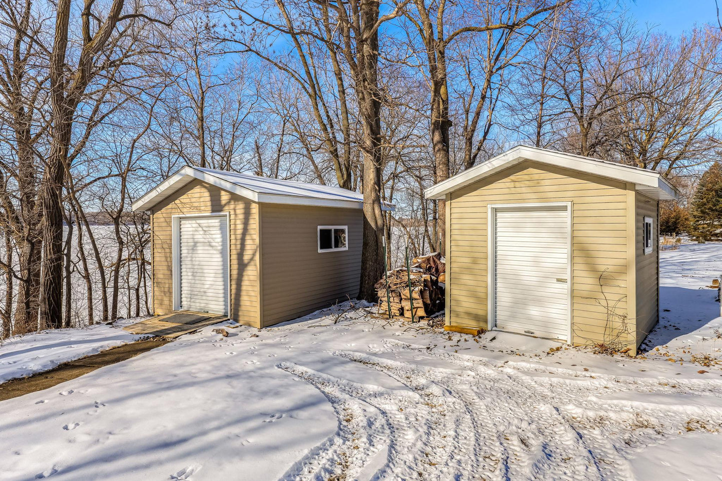 48937 Shore Road, Waterville, MN 56096