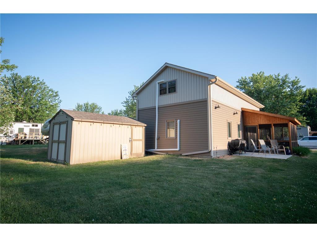 21650 Finch Loop, Osakis, MN 56360