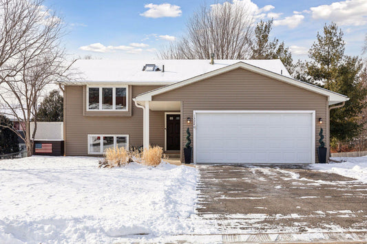 13240 Glenhurst Avenue, Savage, MN 55378