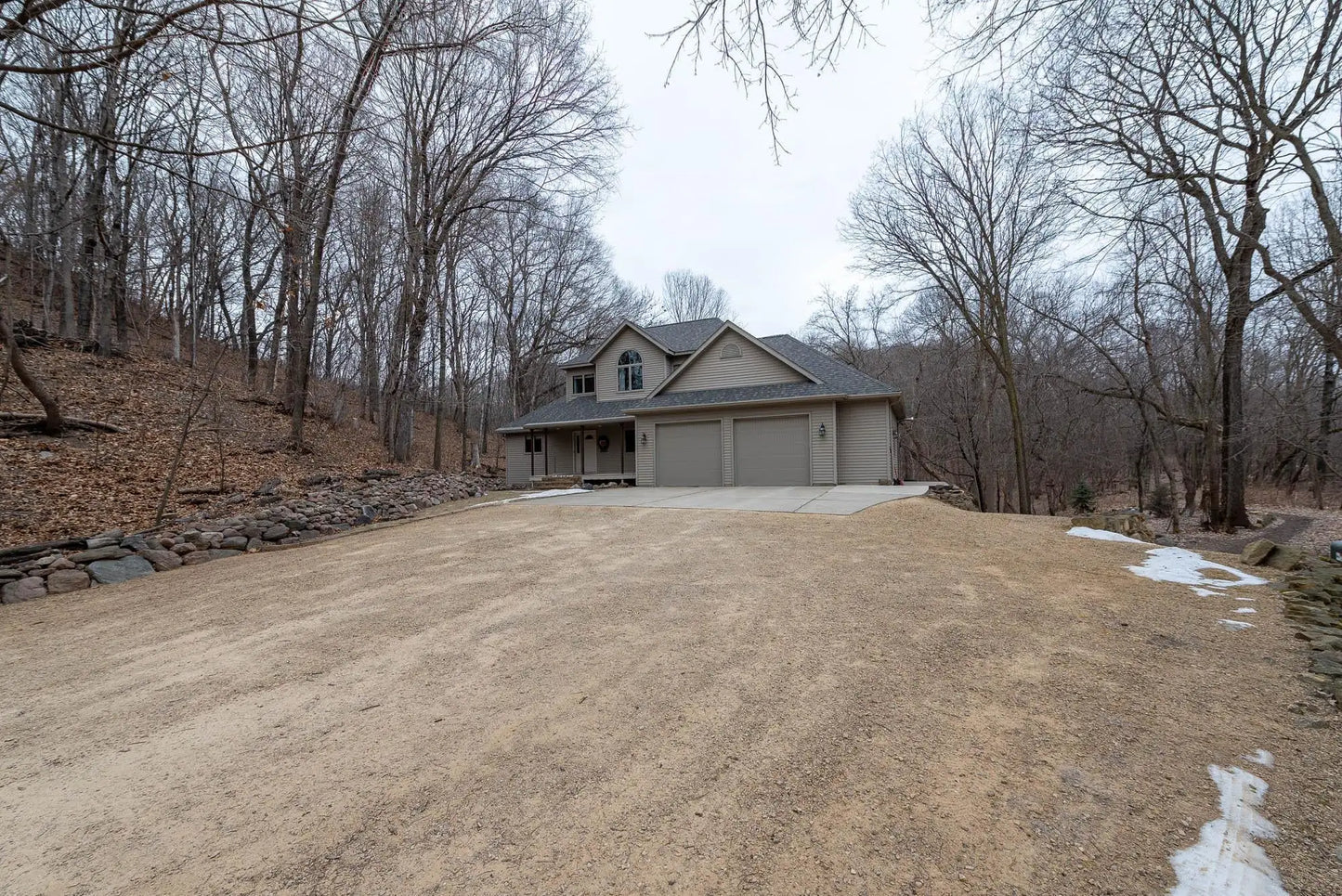 100 Hill Drive, Lime Twp, MN 56001