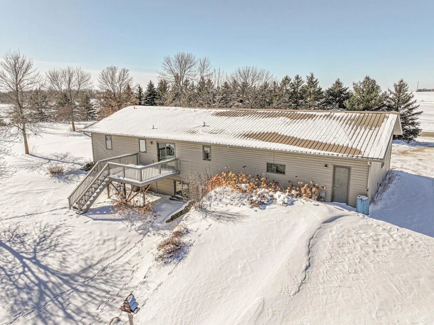 10089 County Road 1 , Evansville, MN 56326