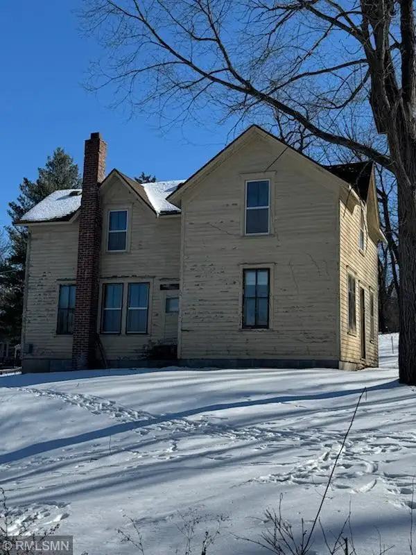 100 Park Street, Cannon Falls, MN 55009