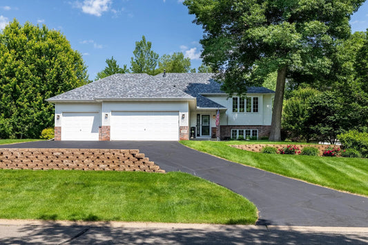22615 Janero Avenue, Forest Lake, MN 55025