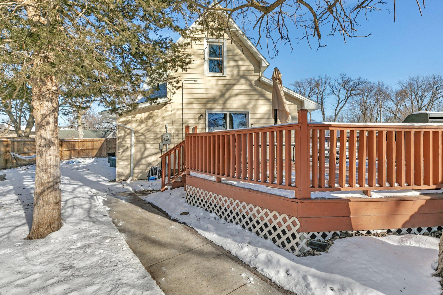 32 Weisel Street, Litchfield, MN 55355