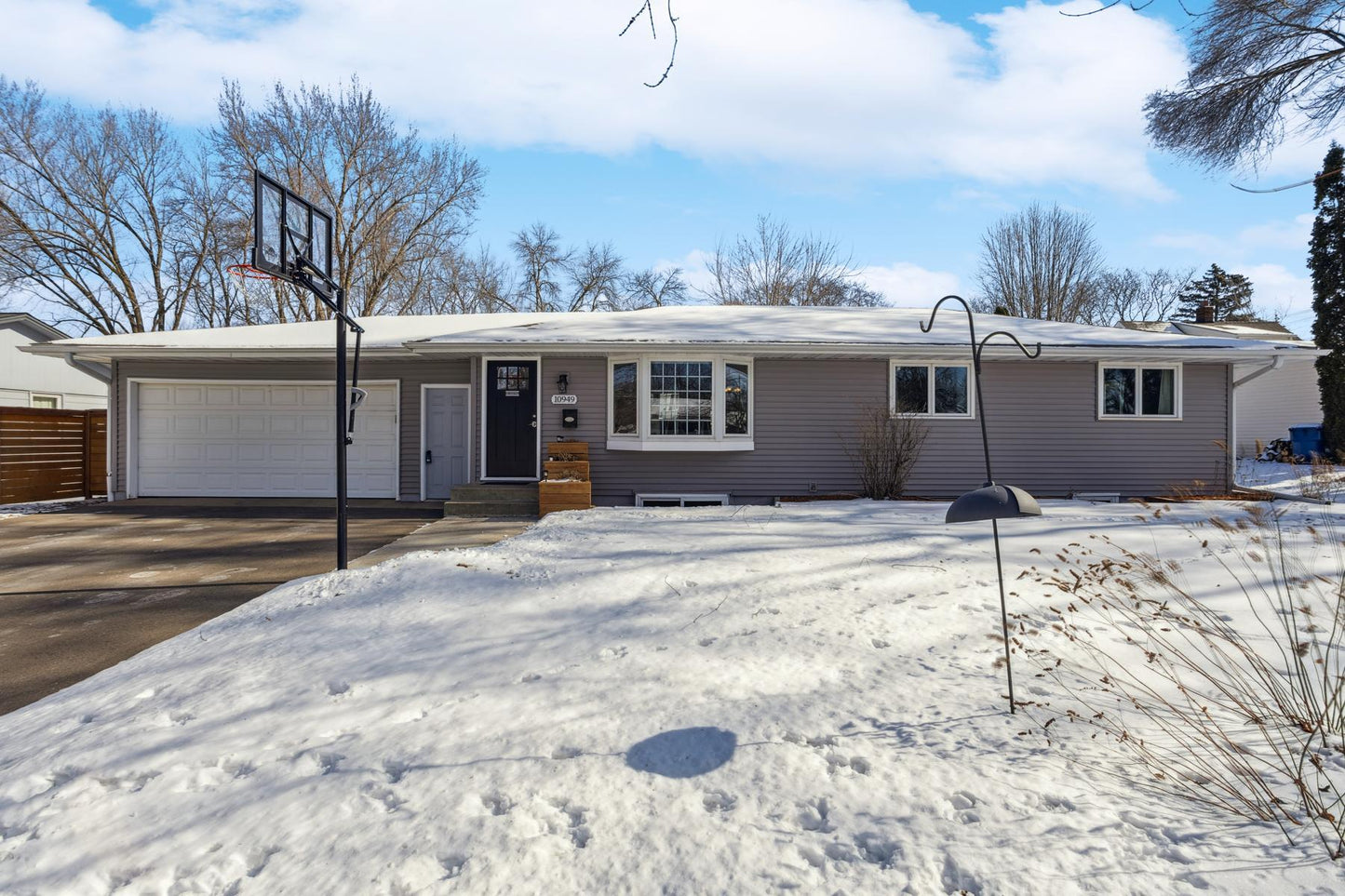 10949 Washburn Avenue, Bloomington, MN 55431