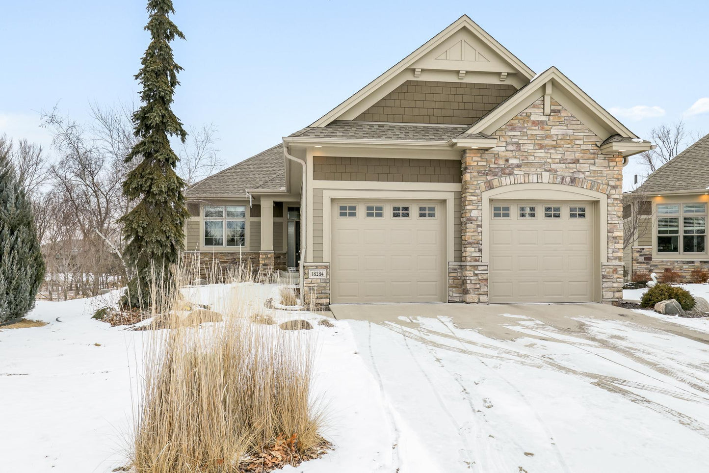 18284 Justice Way, Lakeville, MN 55044