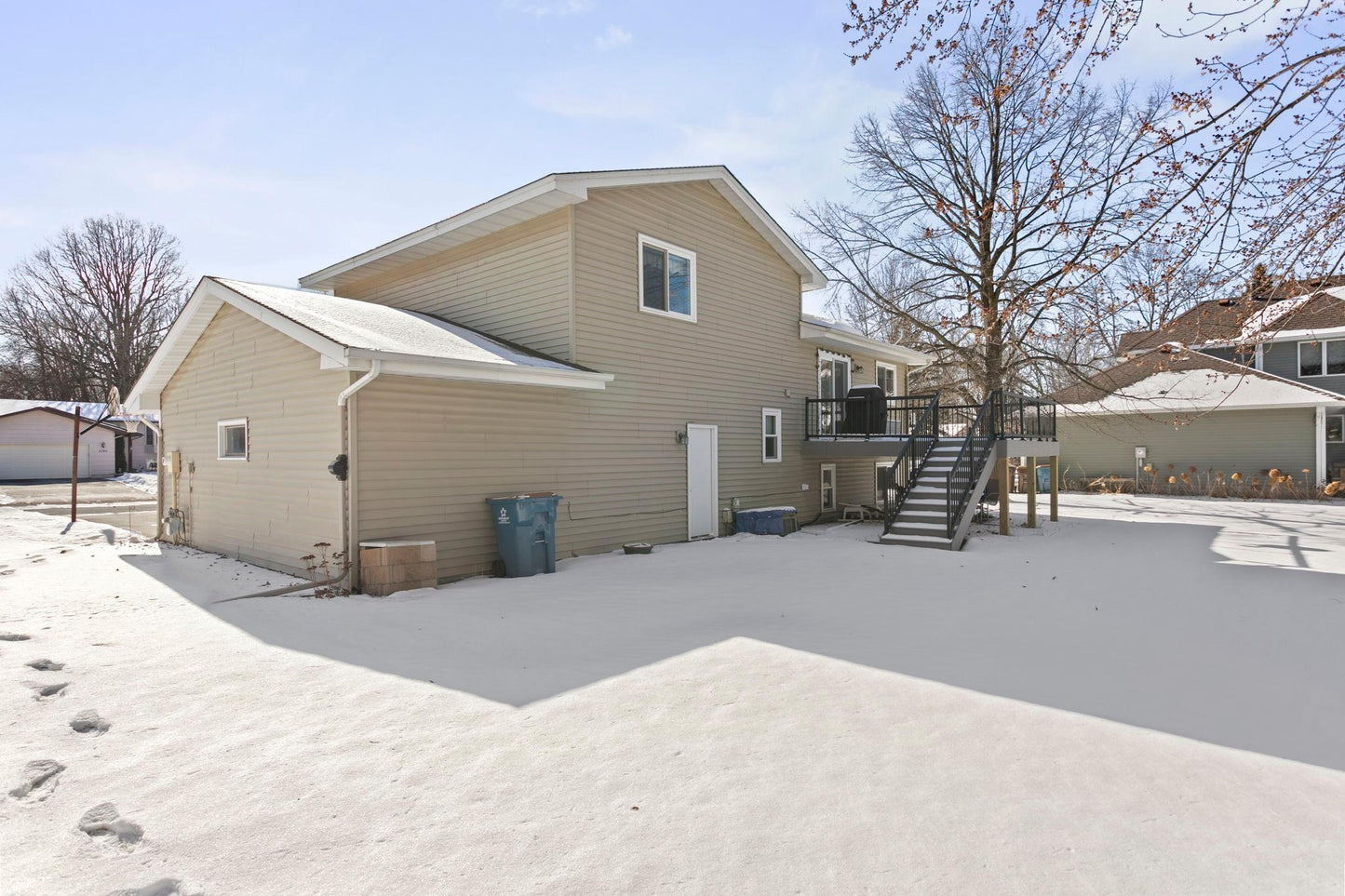 5794 Amy Lane, Maple Plain, MN 55359