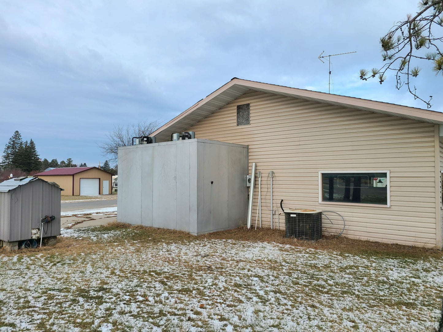 106 Division Avenue, Big Falls, MN 56627