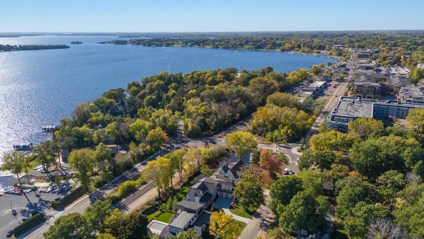 1038 Lake Street, Wayzata, MN 55391