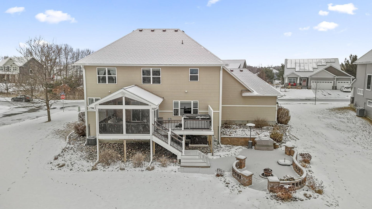 3297 Thornton Drive, Prior Lake, MN 55372