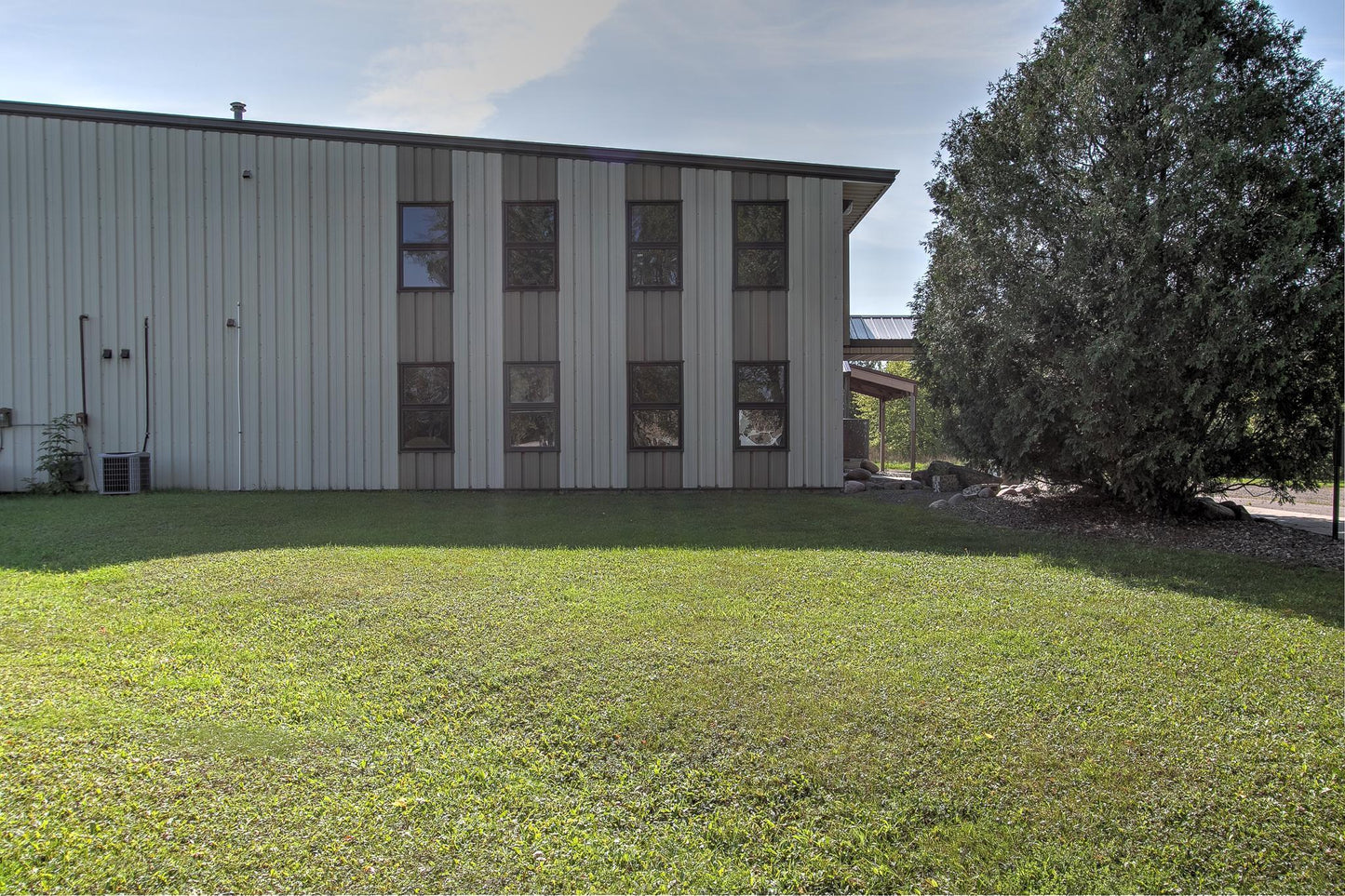 1525 Industrial Park Boulevard, Mora, MN 55051