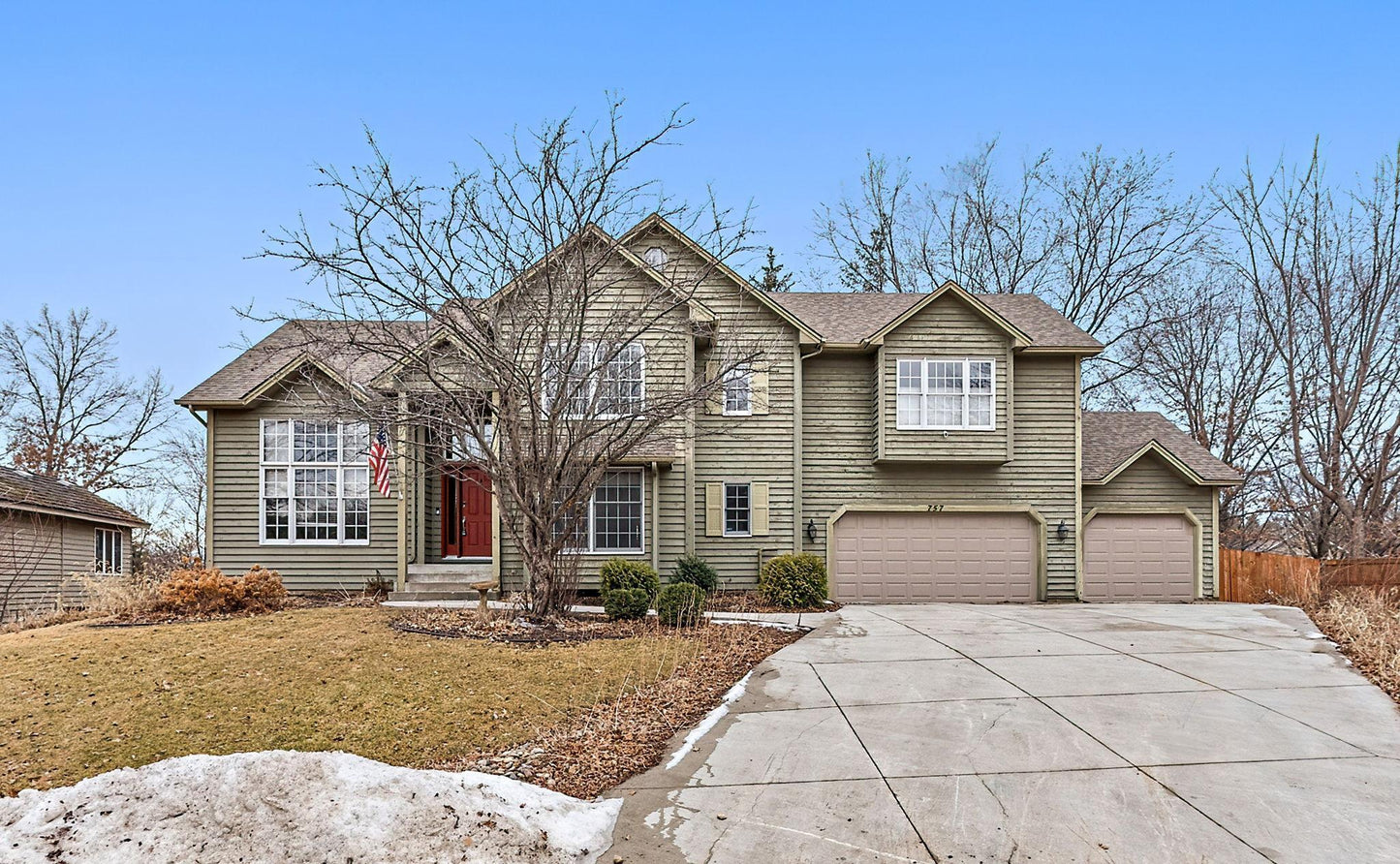 757 Bridle Ridge Road, Eagan, MN 55123