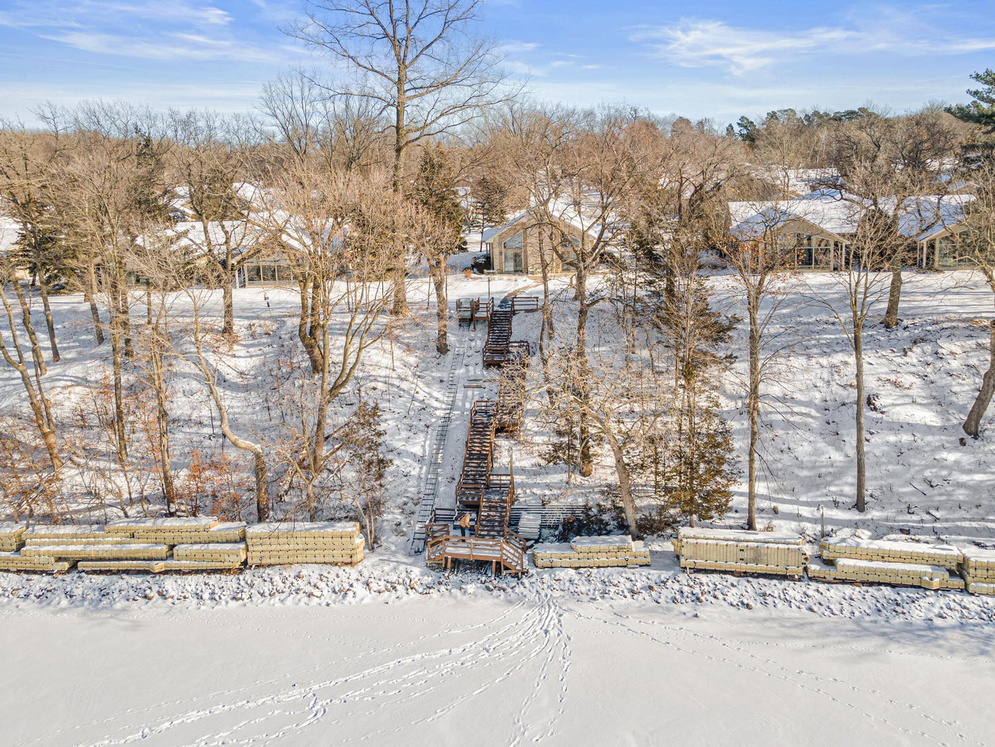 27754 Woodland Drive, Chisago City, MN 55013