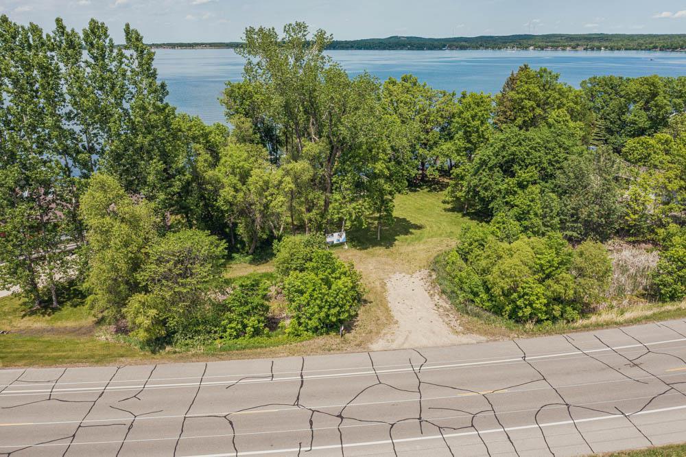 111 Altavista Drive, Detroit Lakes, MN 56501