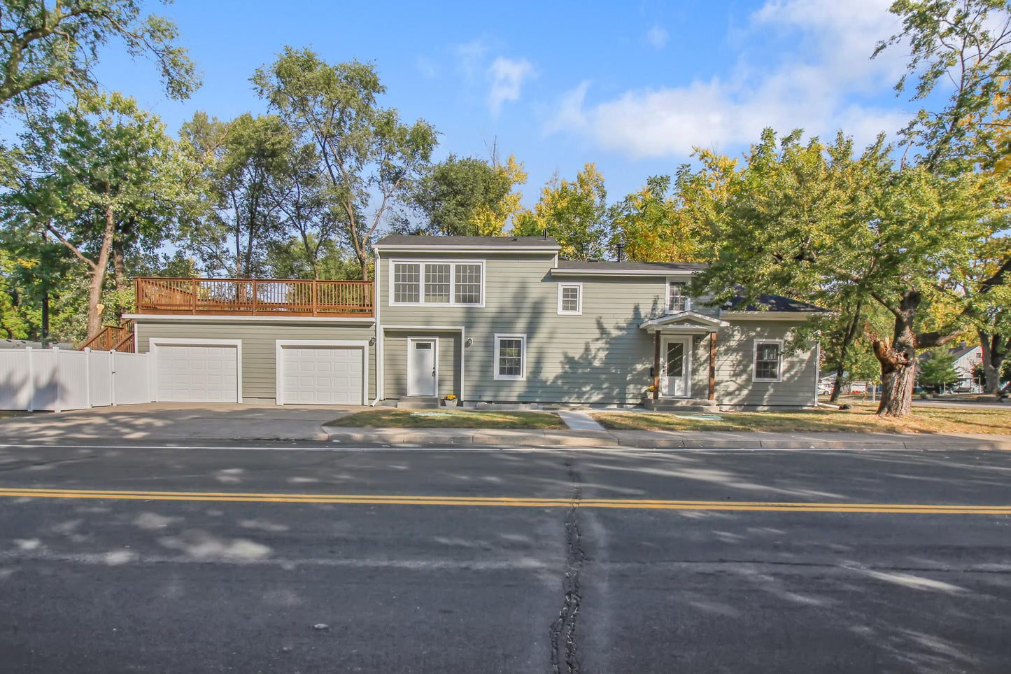 8362 Nicollet Avenue, Bloomington, MN 55420