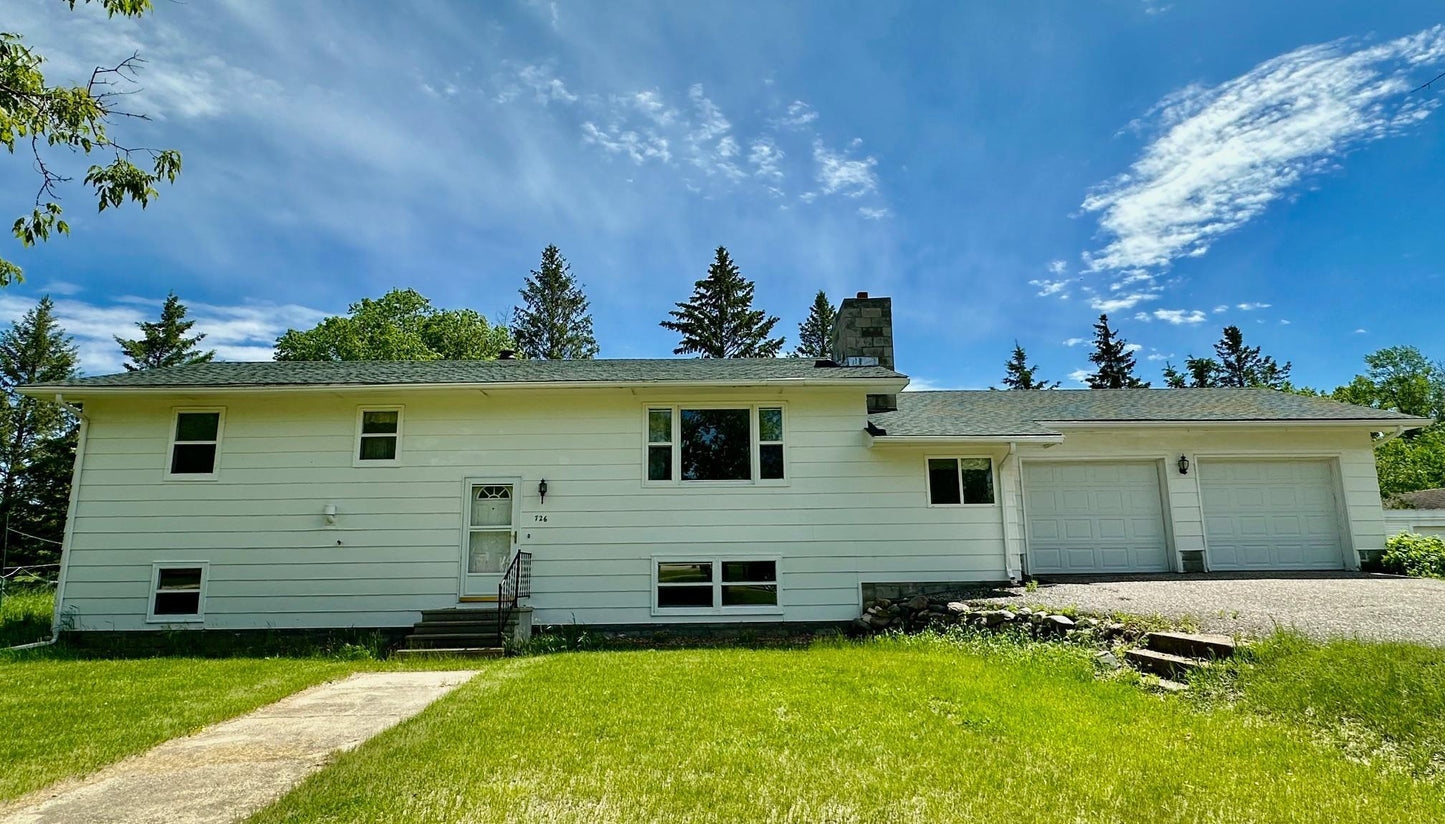 726 10th Street, Greenbush, MN 56726