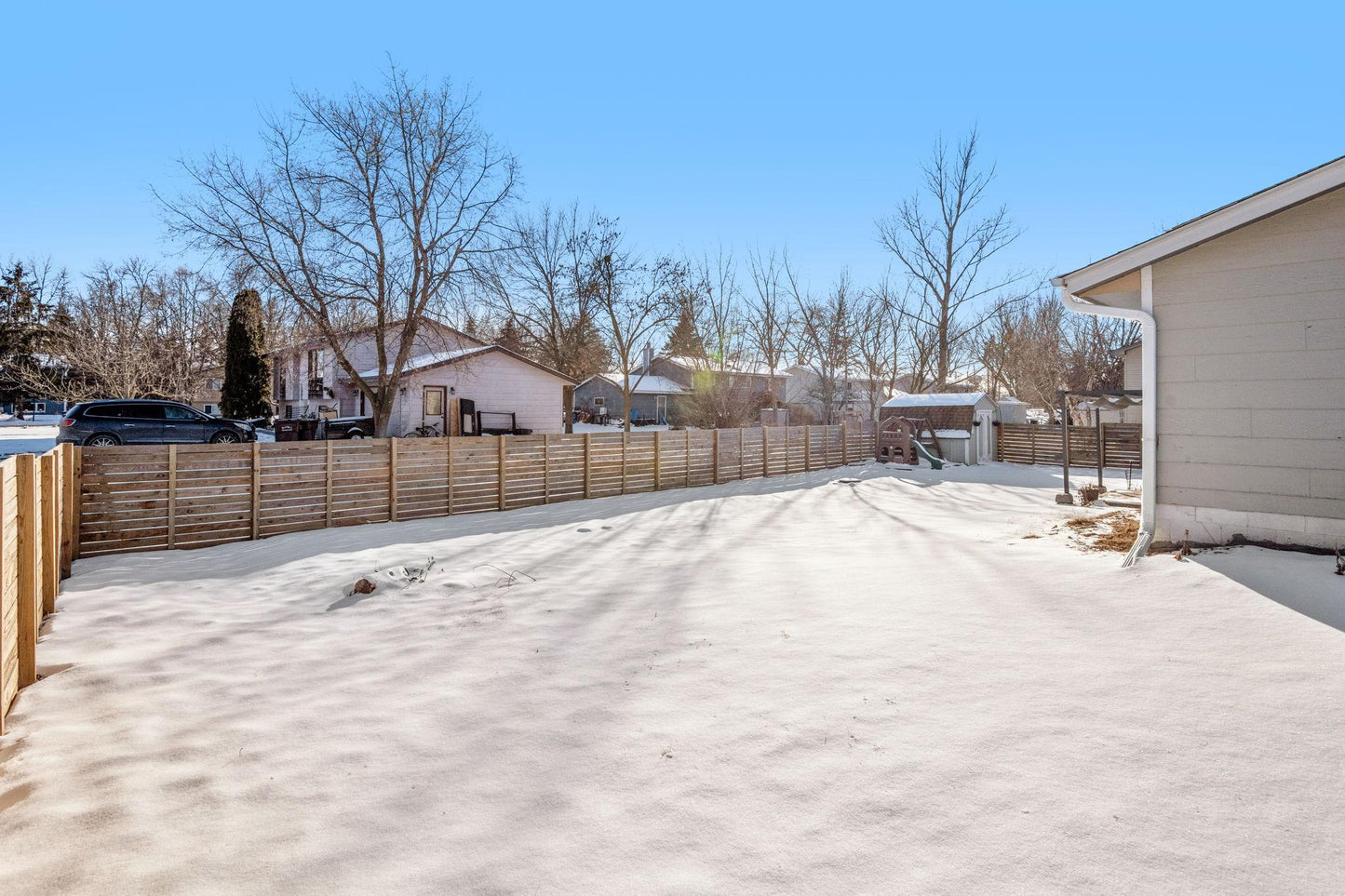 110 Crystal Court, Montrose, MN 55363