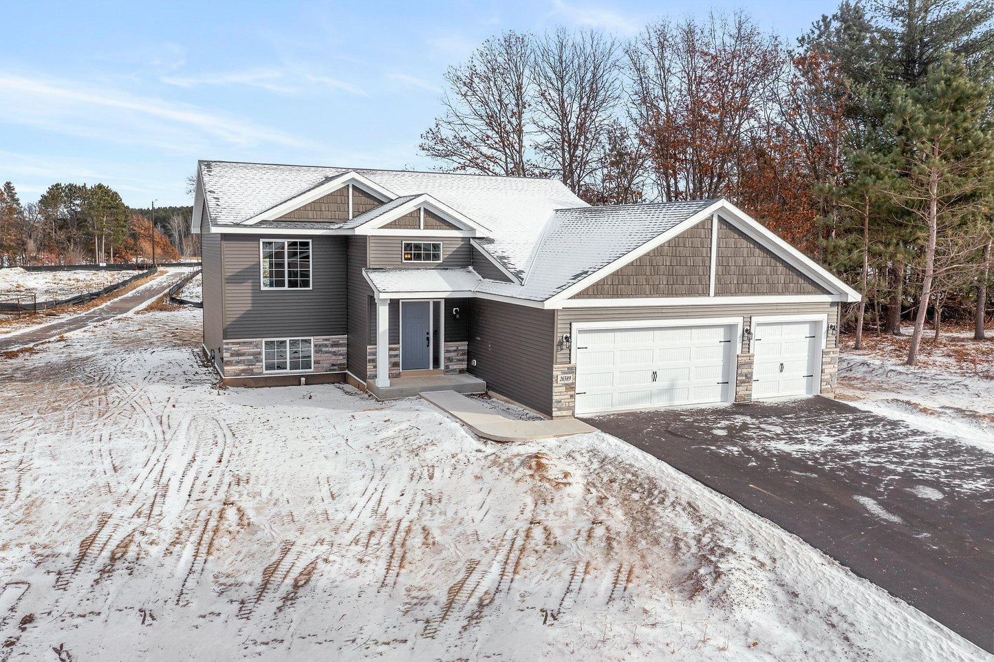 11270 195th Circle, Elk River, MN 55330