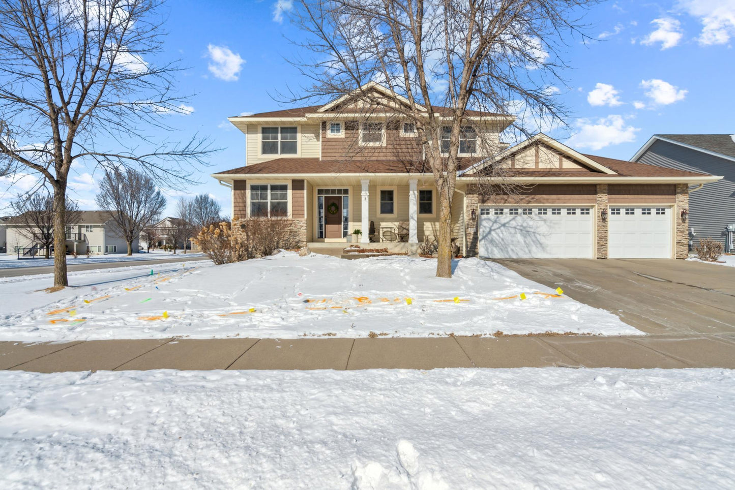 571 Jutland Avenue, Shakopee, MN 55379