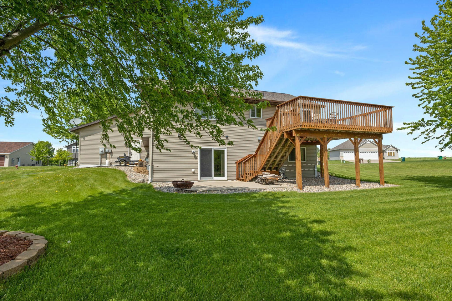 218 Century Lane, Silver Lake, MN 55381