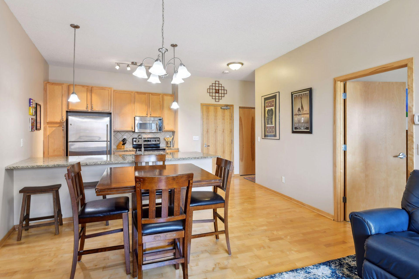 4525 Park Commons Drive, Saint Louis Park, MN 55416