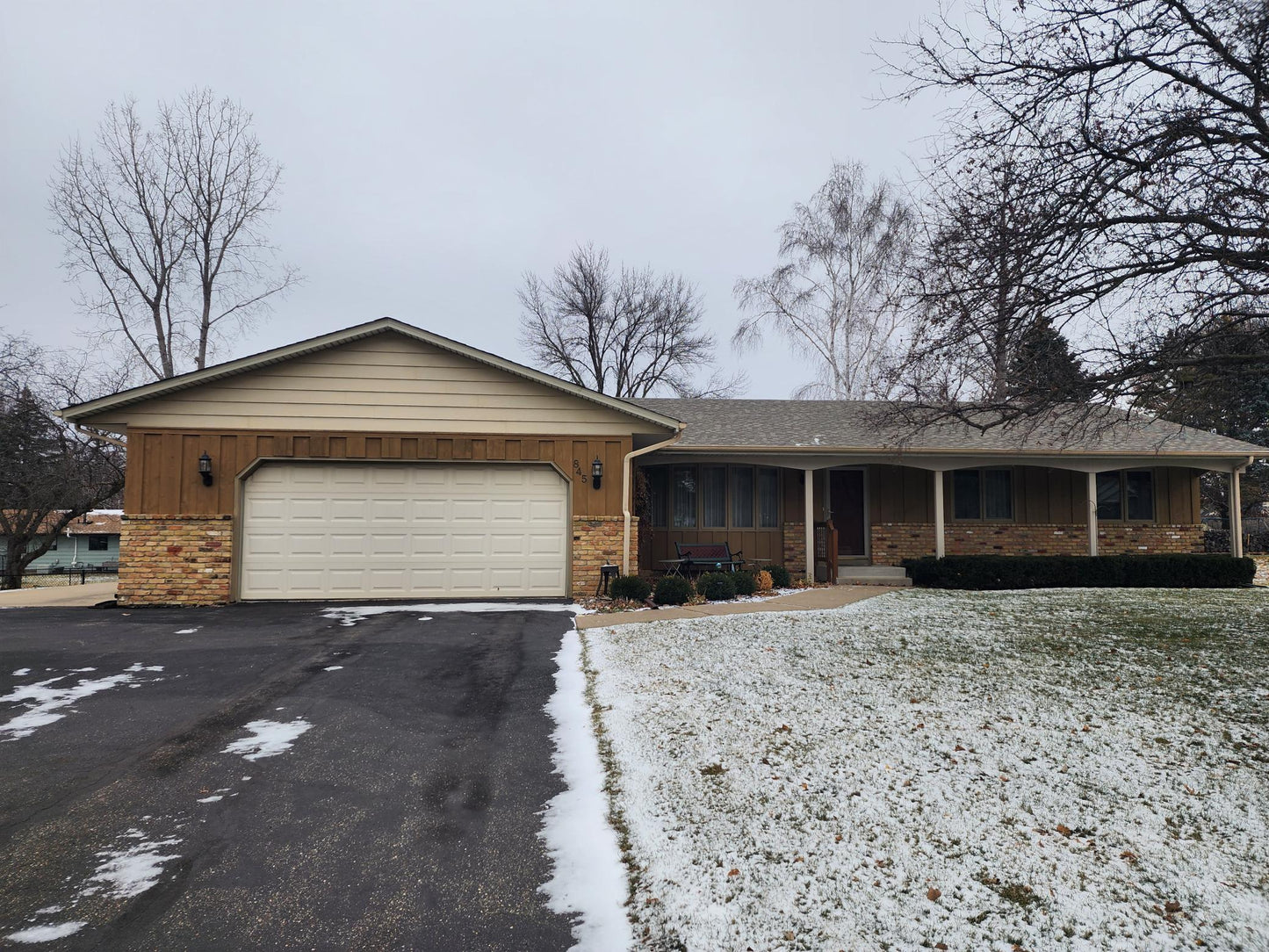 845 Bluebill Drive, Mendota Heights, MN 55120