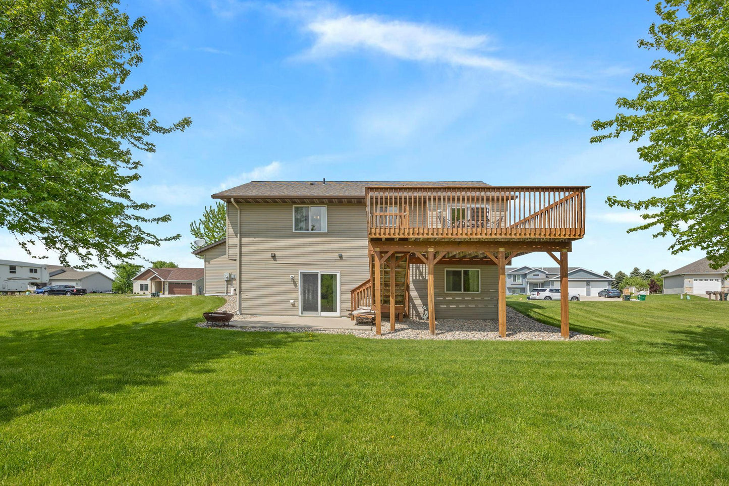 218 Century Lane, Silver Lake, MN 55381