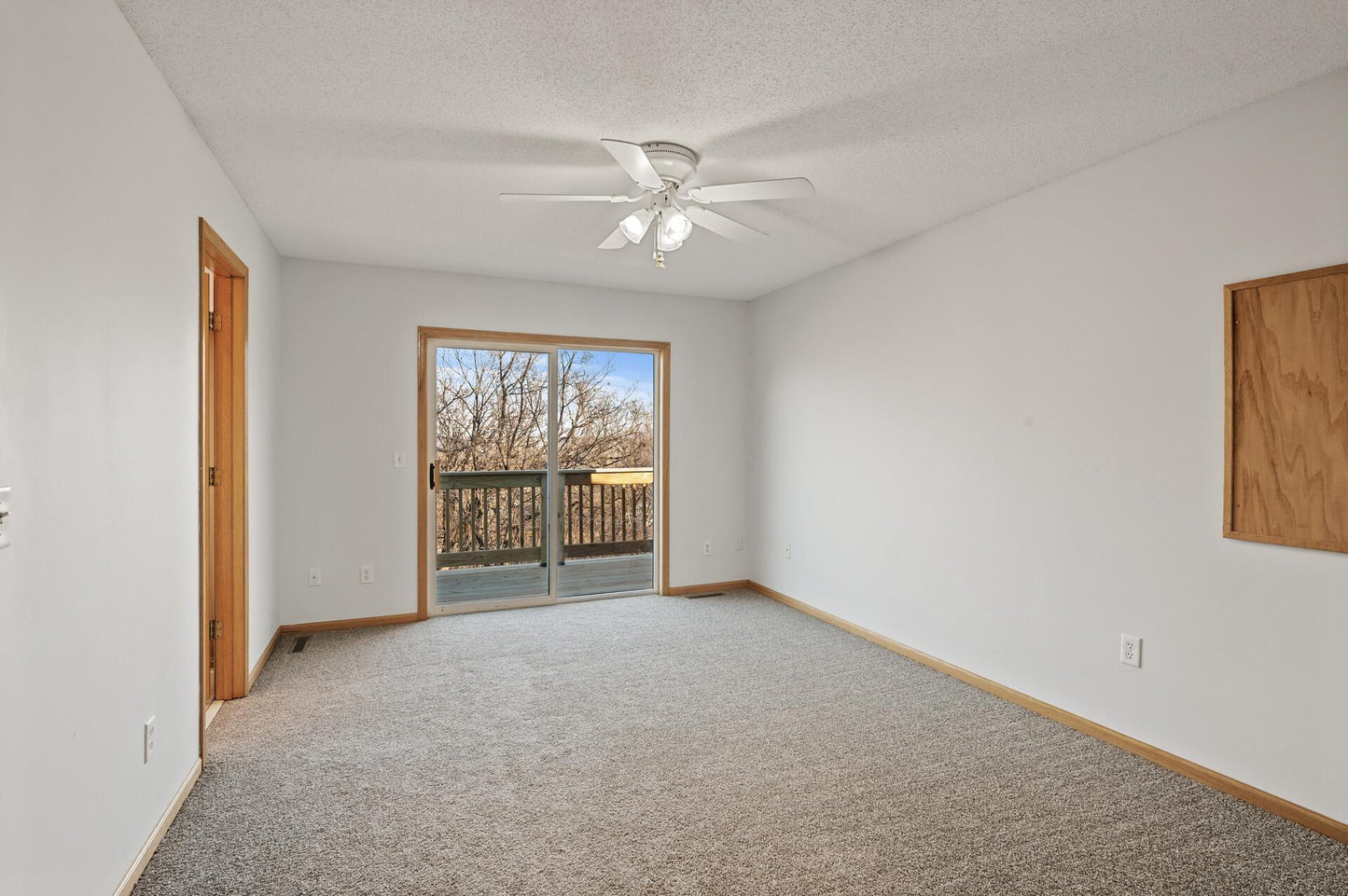 13106 Ottawa Court, Savage, MN 55378