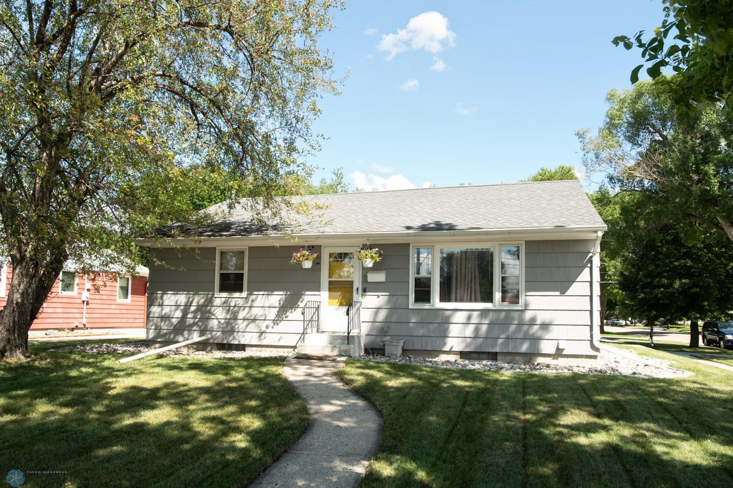 1304 11th Street, Moorhead, MN 56560