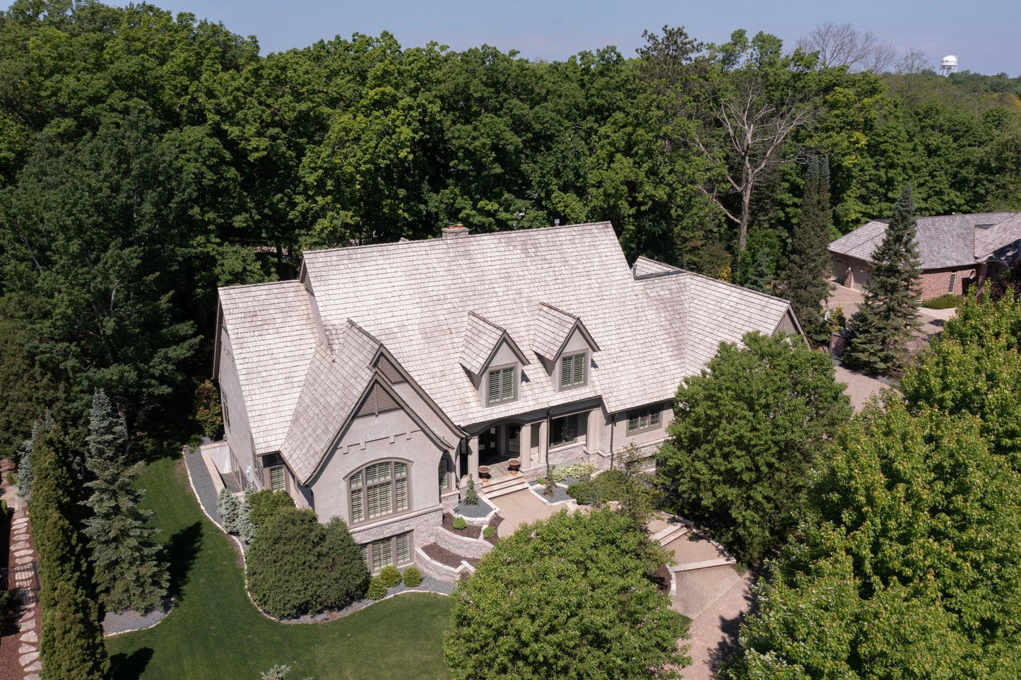 5008 Oak Bend Lane, Edina, MN 55436