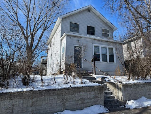 725 Edgerton Street, Saint Paul, MN 55130