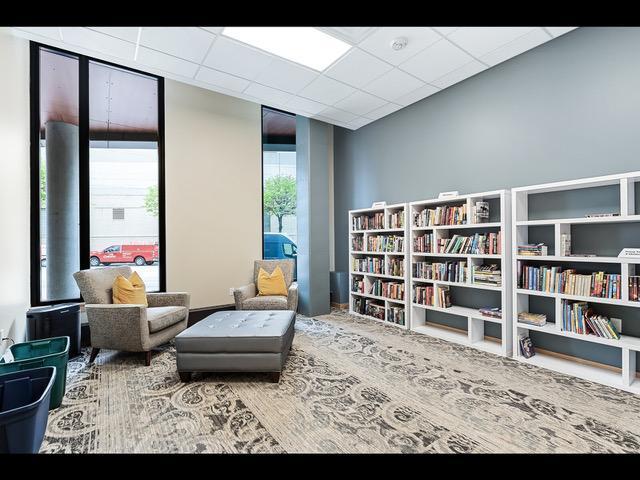 1240 2nd Street, Minneapolis, MN 55415