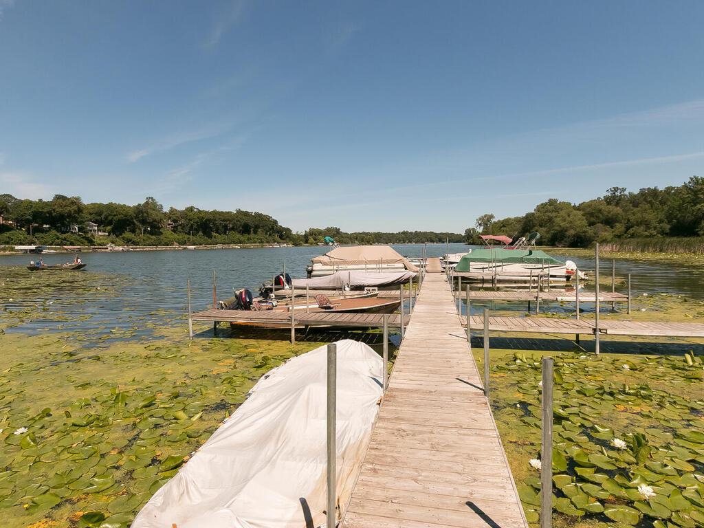 1304 Medicine Lake Drive, Plymouth, MN 55441