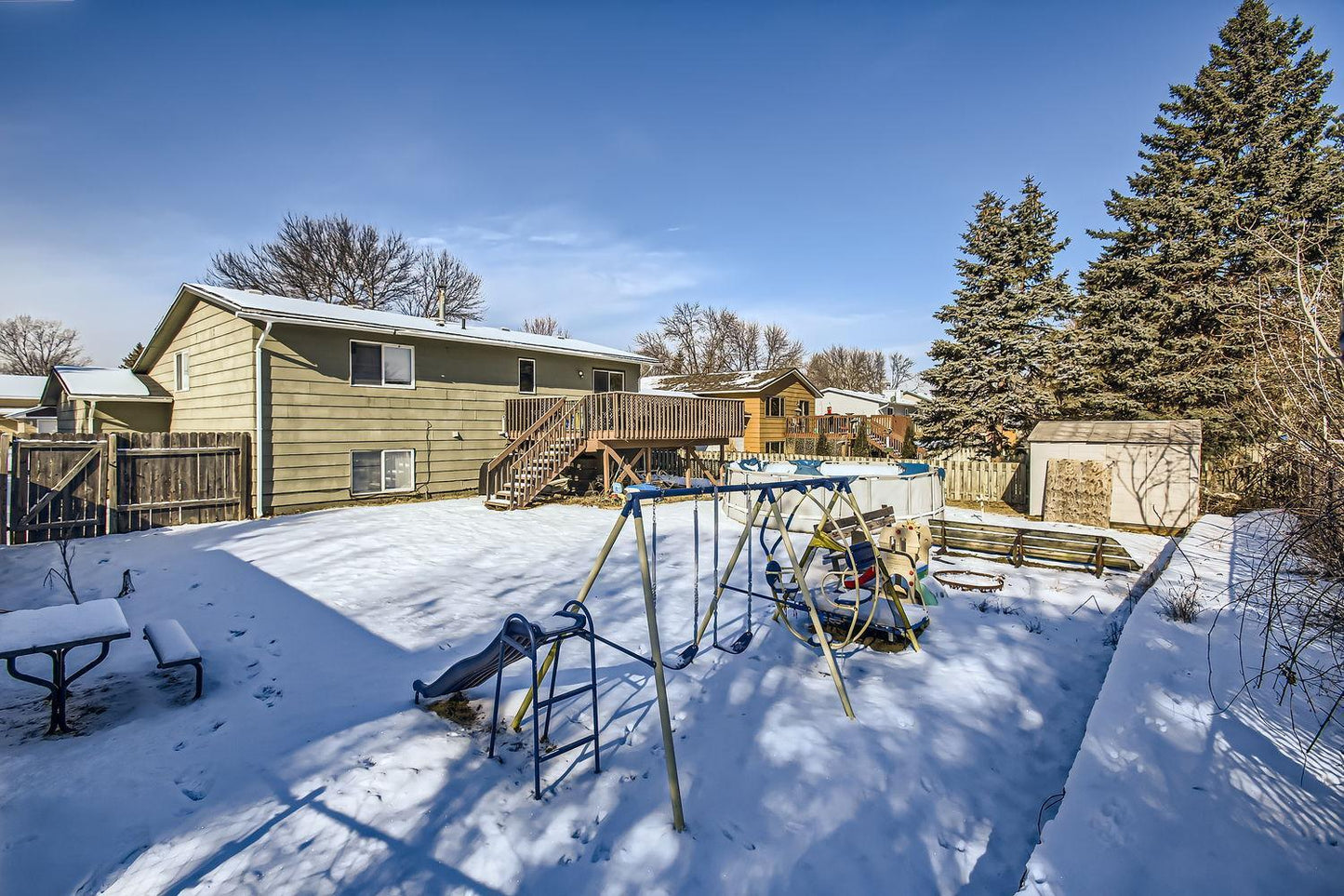 9671 Heath Avenue, Cottage Grove, MN 55016