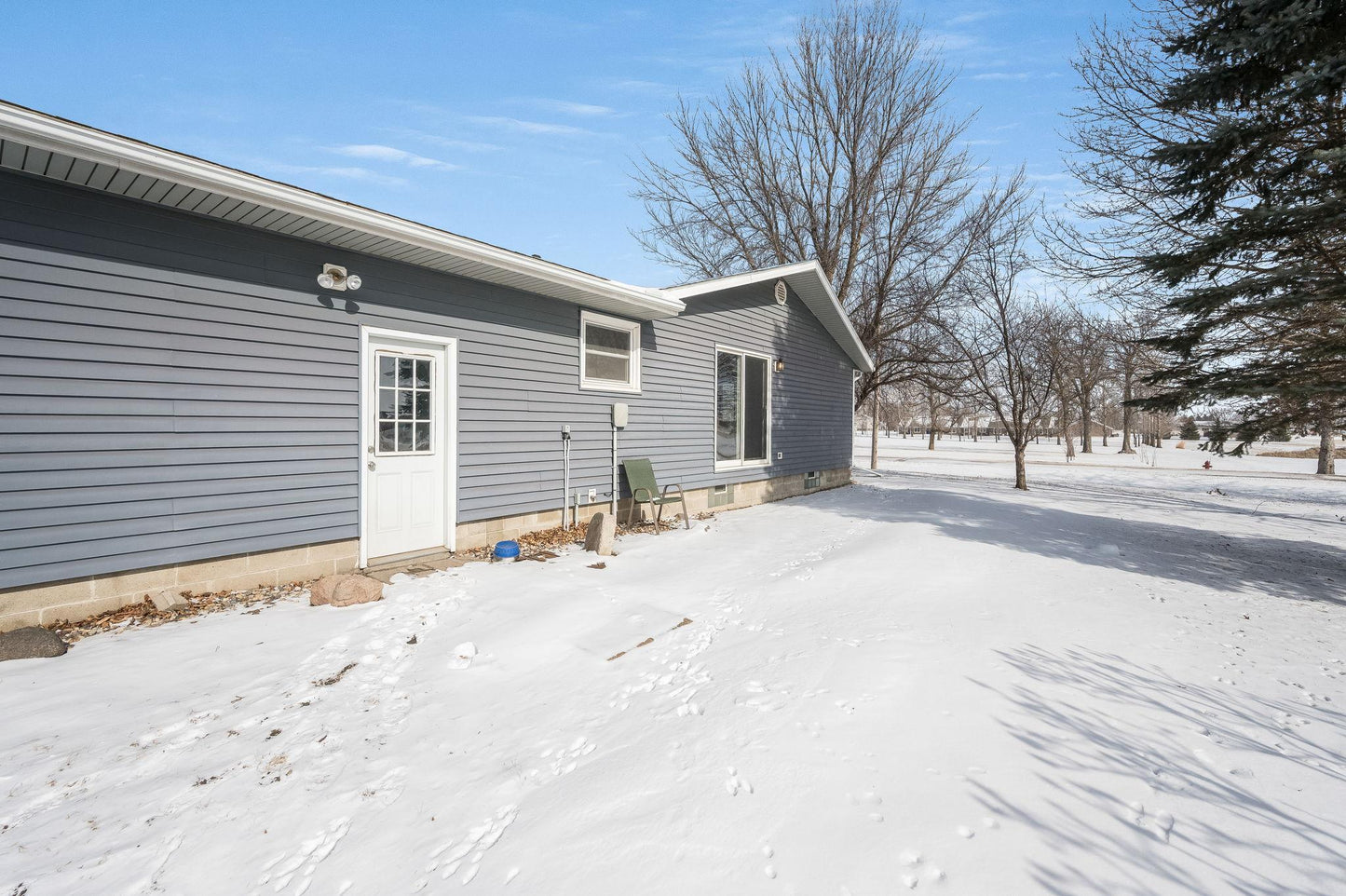 501 Homewood Drive, Welcome, MN 56181