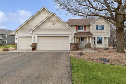 7135 Upper 136th Street, Apple Valley, MN 55124