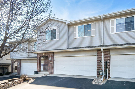 3319 Glynwater Trail, Prior Lake, MN 55372