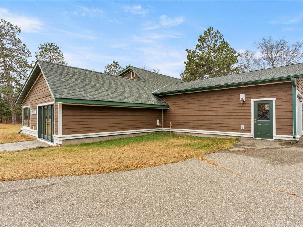 10645 County Road 16 , Pequot Lakes, MN 56472