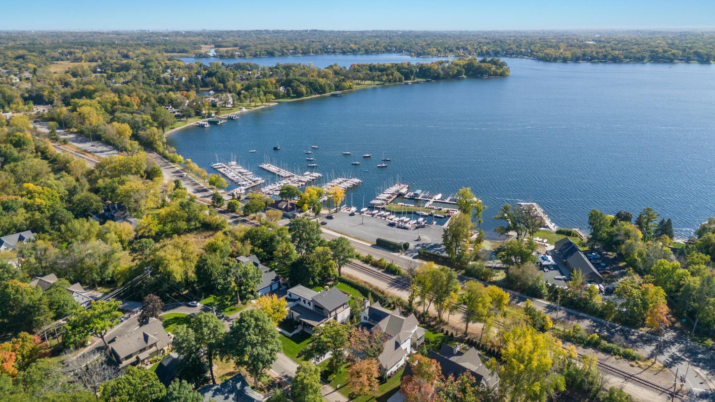 1038 Lake Street, Wayzata, MN 55391