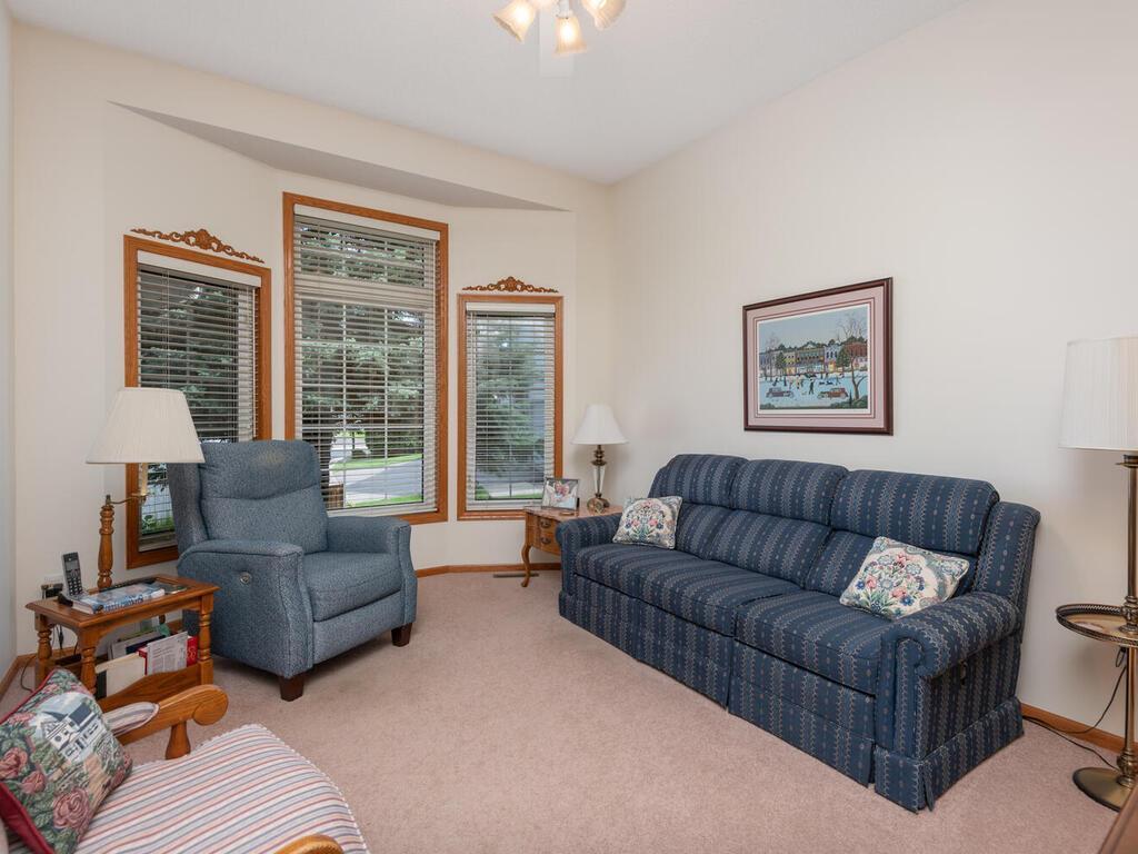 17568 Frondell Court, Eden Prairie, MN 55347