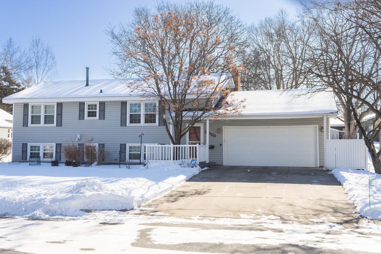 3028 Flag Avenue, New Hope, MN 55427