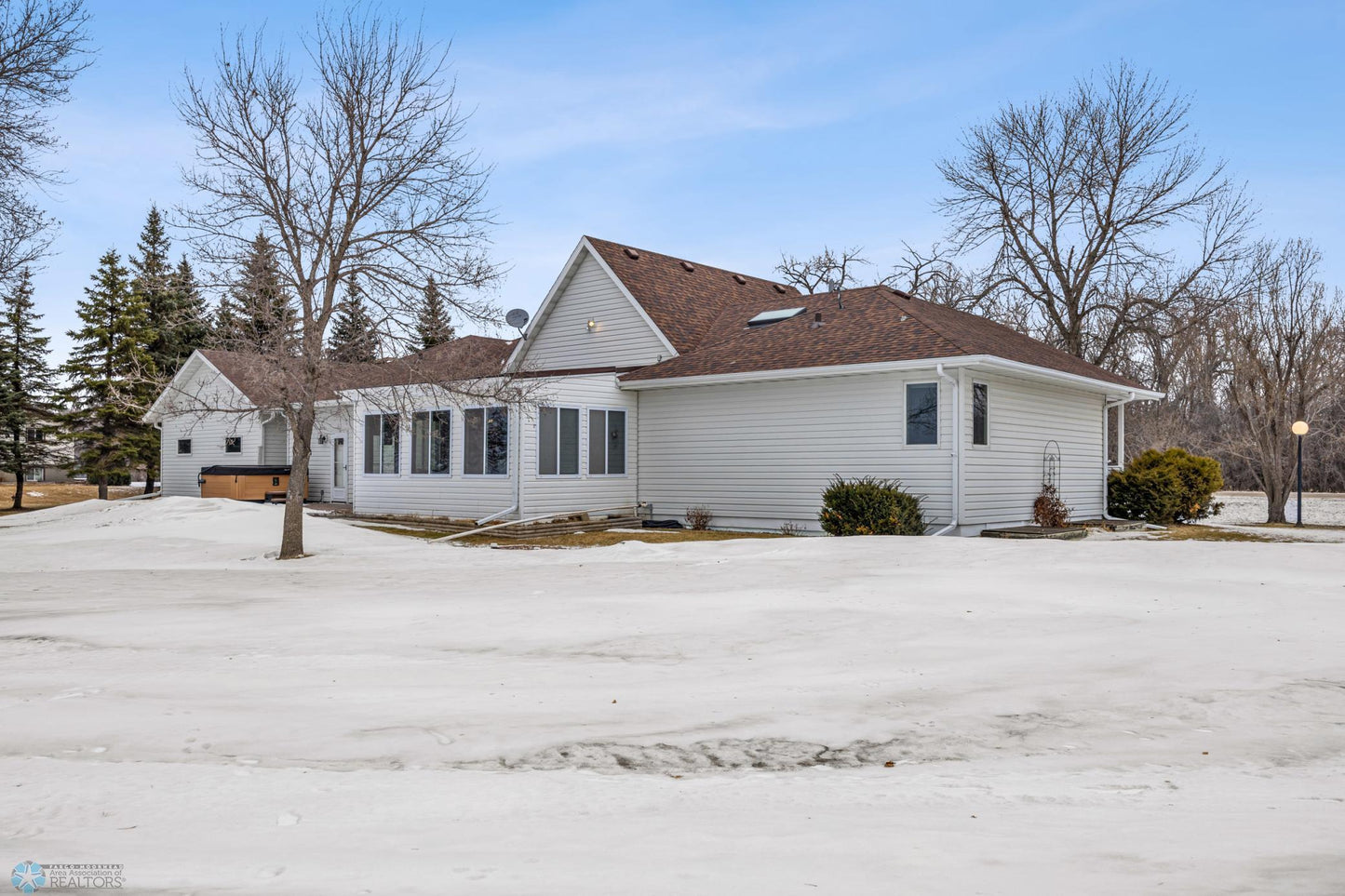 927 50th Street, Moorhead, MN 56560