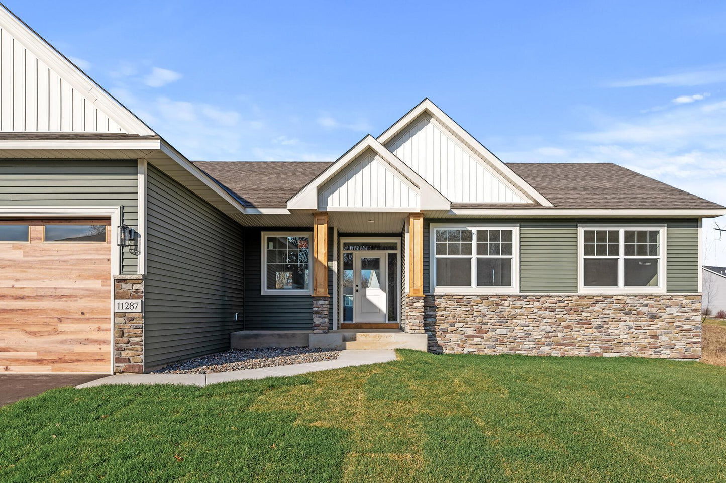 11287 195th Circle, Elk River, MN 55330